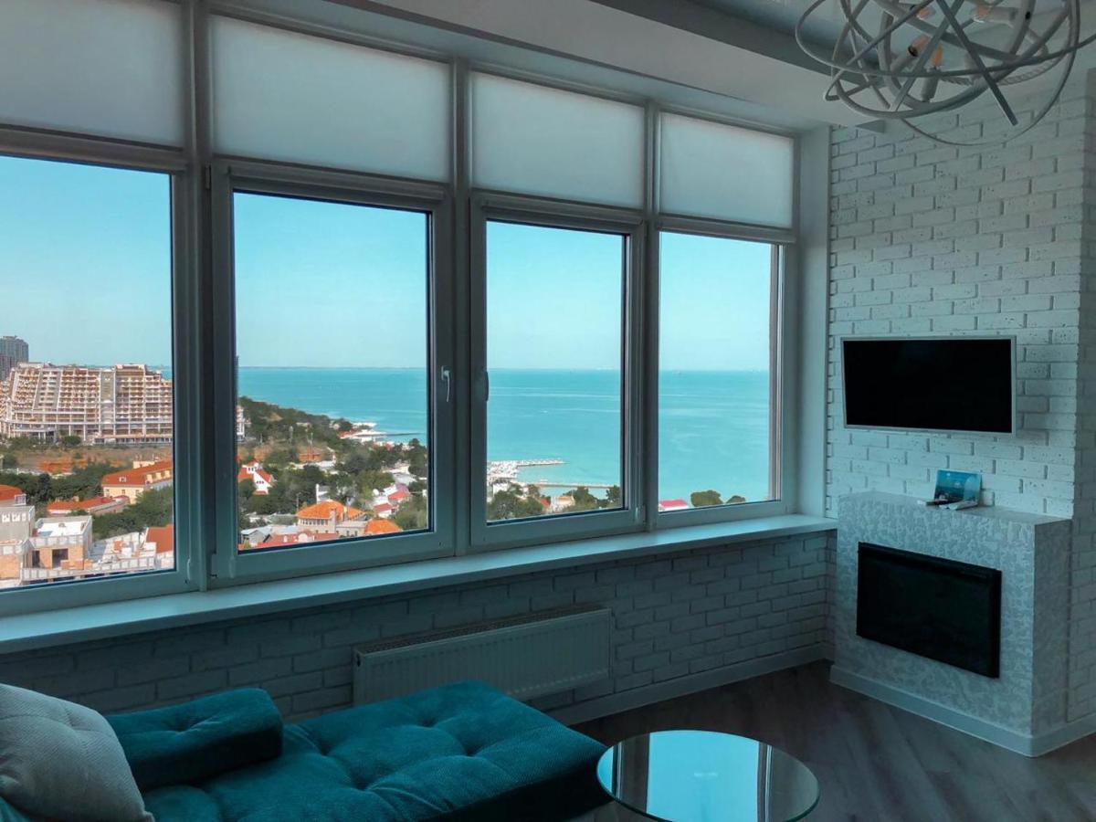 M&P Vip Appartments In Arkadia Odesa Room photo
